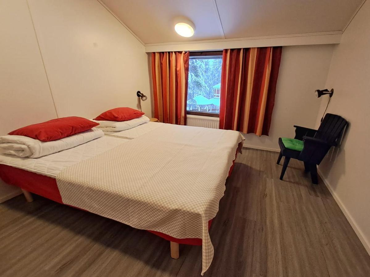 Kuerkievari Kuerhostel Äkäslompolo Екстериор снимка