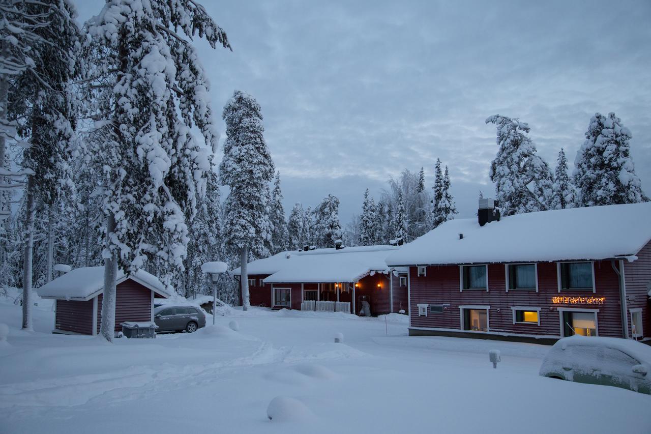 Kuerkievari Kuerhostel Äkäslompolo Екстериор снимка