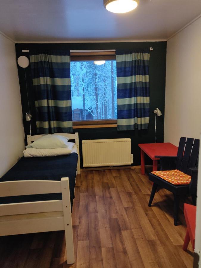 Kuerkievari Kuerhostel Äkäslompolo Екстериор снимка